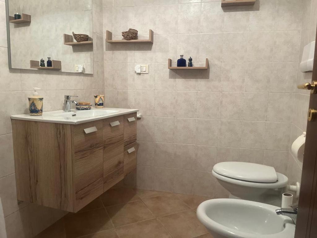 Marina Seaview Apartment Олбия Екстериор снимка